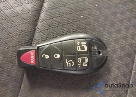 2010 Dodge Grand Caravan Sxt z USA, uszkodzony, nr VIN 2D4RN5D17AR237622